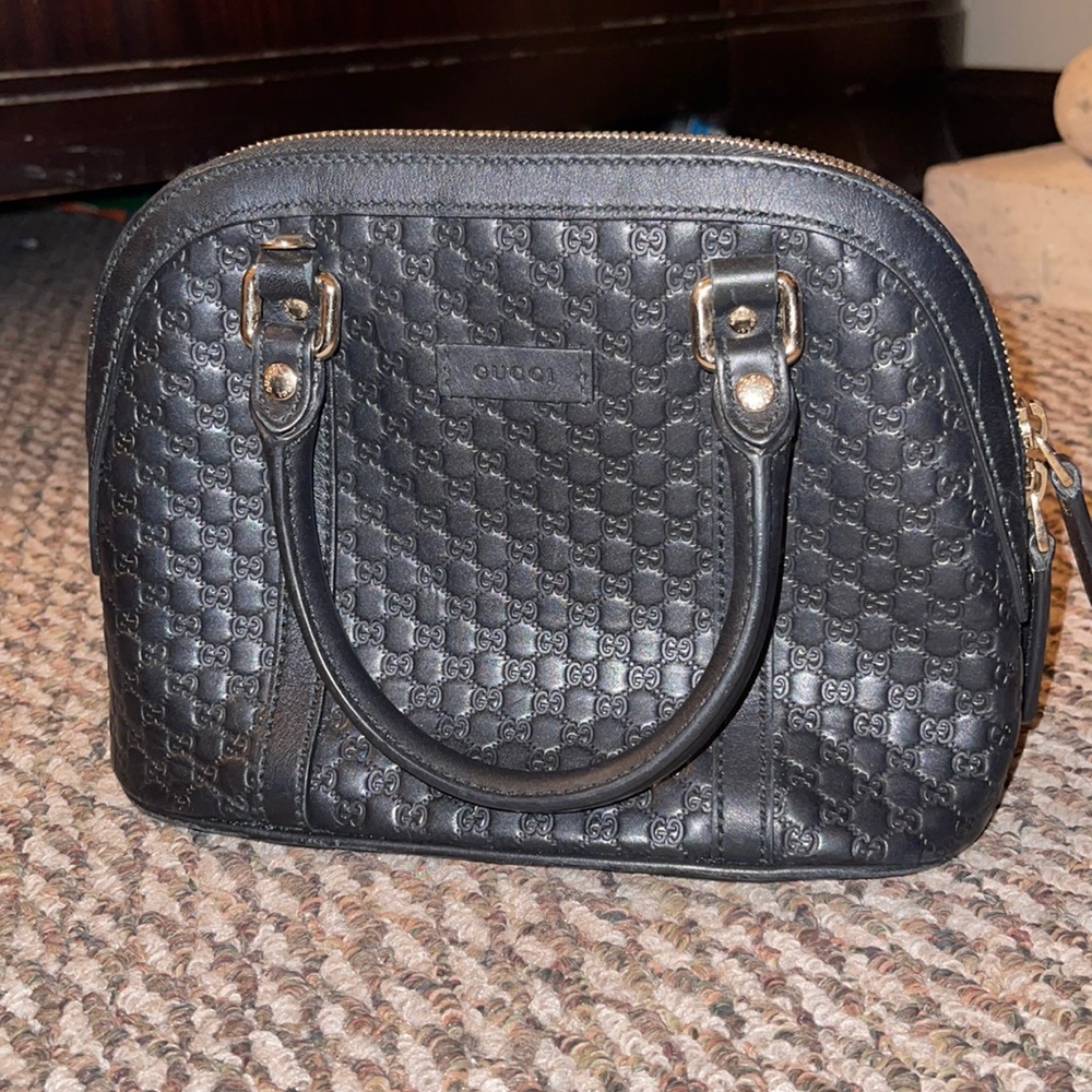 Gucci Microguccissima Leather Dome Bag
